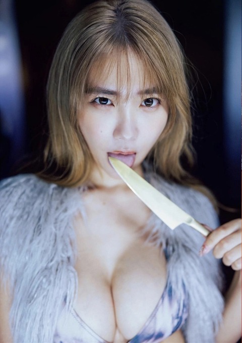 天羽希純ちゃん　Monster Round (10)