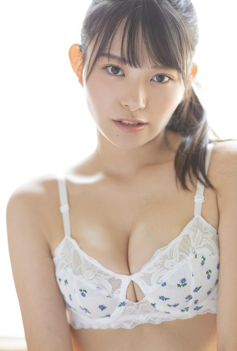 桜井木穂ちゃん　とけない豪雪バストにとろけちゃう (14)