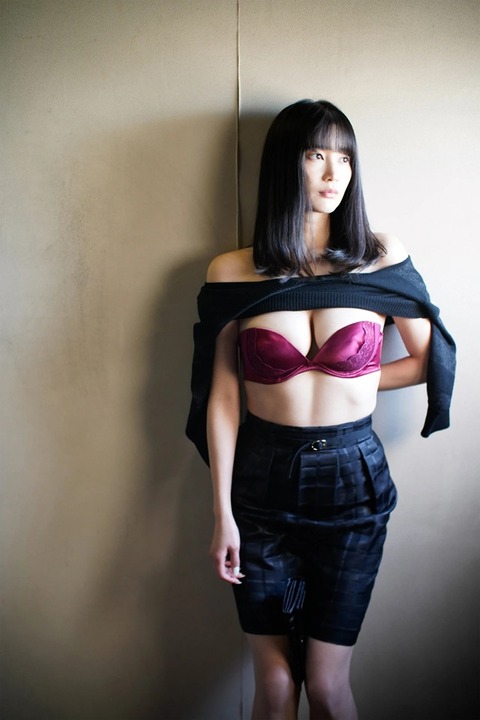 出口亜梨沙ちゃん　背徳ラブホテル2 (5)