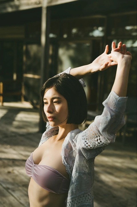 大久保桜子ちゃん　射抜くように美しい (4)