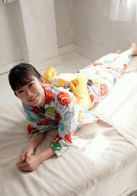 長澤茉里奈ちゃん　Exciting Girls (2)