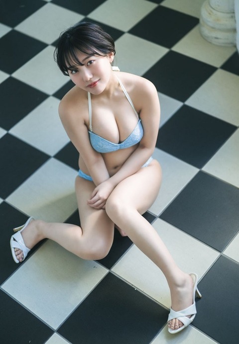 田中美久ちゃん  ちょっと大人めで夢見ごこちに (11)