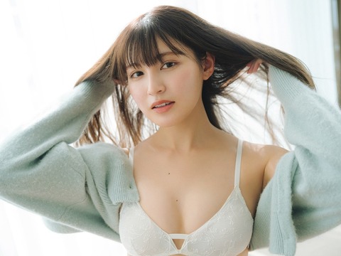 神志那結衣ちゃん　ジーナに恋して４ (3)