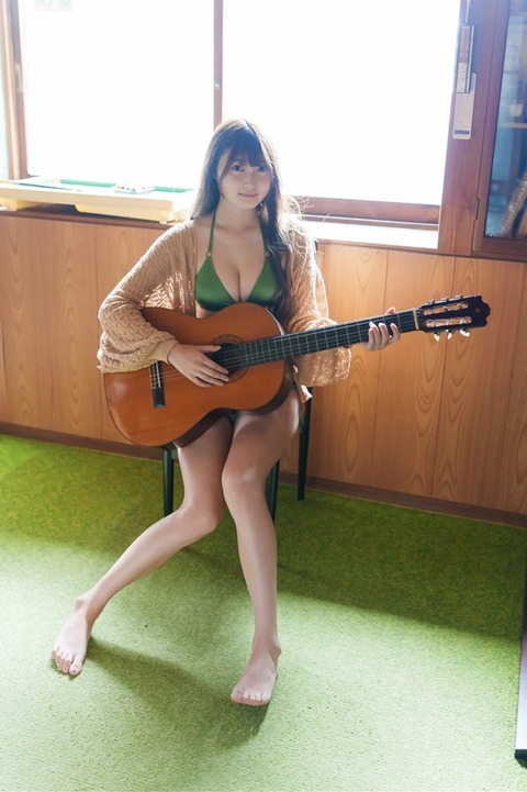 片岡未優ちゃん　イノセントボディ (3)