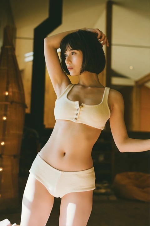 大久保桜子ちゃん　射抜くように美しい２ (12)