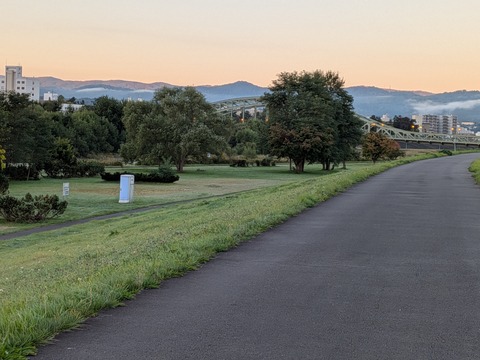 PXL_20251006_204539389