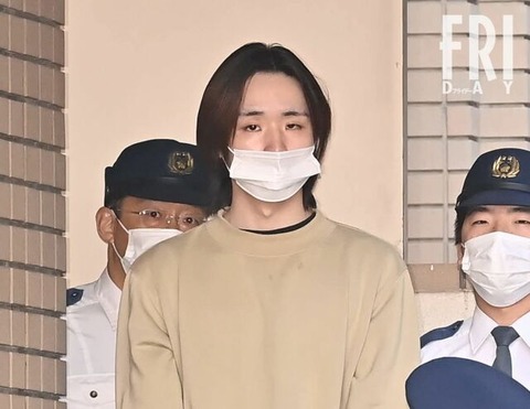 【闇バイト】逮捕されたのに髪かき上げ…「イケメン」と話題の闇バイト実行犯「カネに困るも報酬０」戦慄の素顔写真