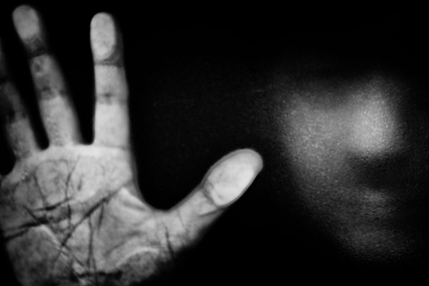 【社会】先生「少6女児とセックス＆撮影しました。自分の教え子にはそんな酷いこと出来ませんよ」