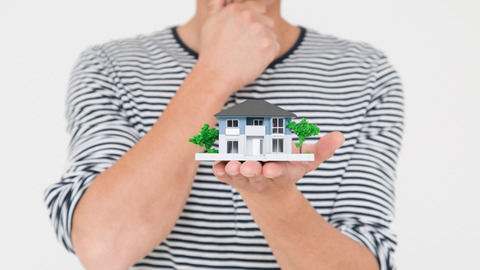 【賃貸VS持ち家】住宅費、「トータルだと購入のほうが安い」はウソ!? “持ち家 vs.賃貸”、得なのはどちらか【FPが解説】