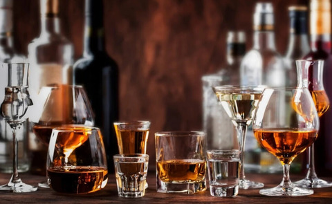 【中国成人51万2000人を対象とした研究】男性はアルコール摂取量が多いと死亡リスクが高まる・・・週に1～2杯なら低リスク