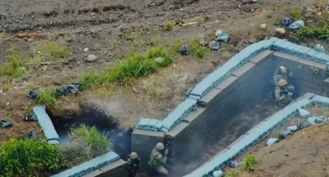 【動画】陸上自衛隊　ウクライナを教訓にした塹壕戦の訓練を開始wwwwwwwwwww
