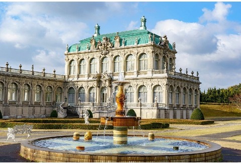 【画像】佐賀県有田町とかいうド田舎に突如現れるバチ映えでけえ城ｗｗｗｗｗｗｗ