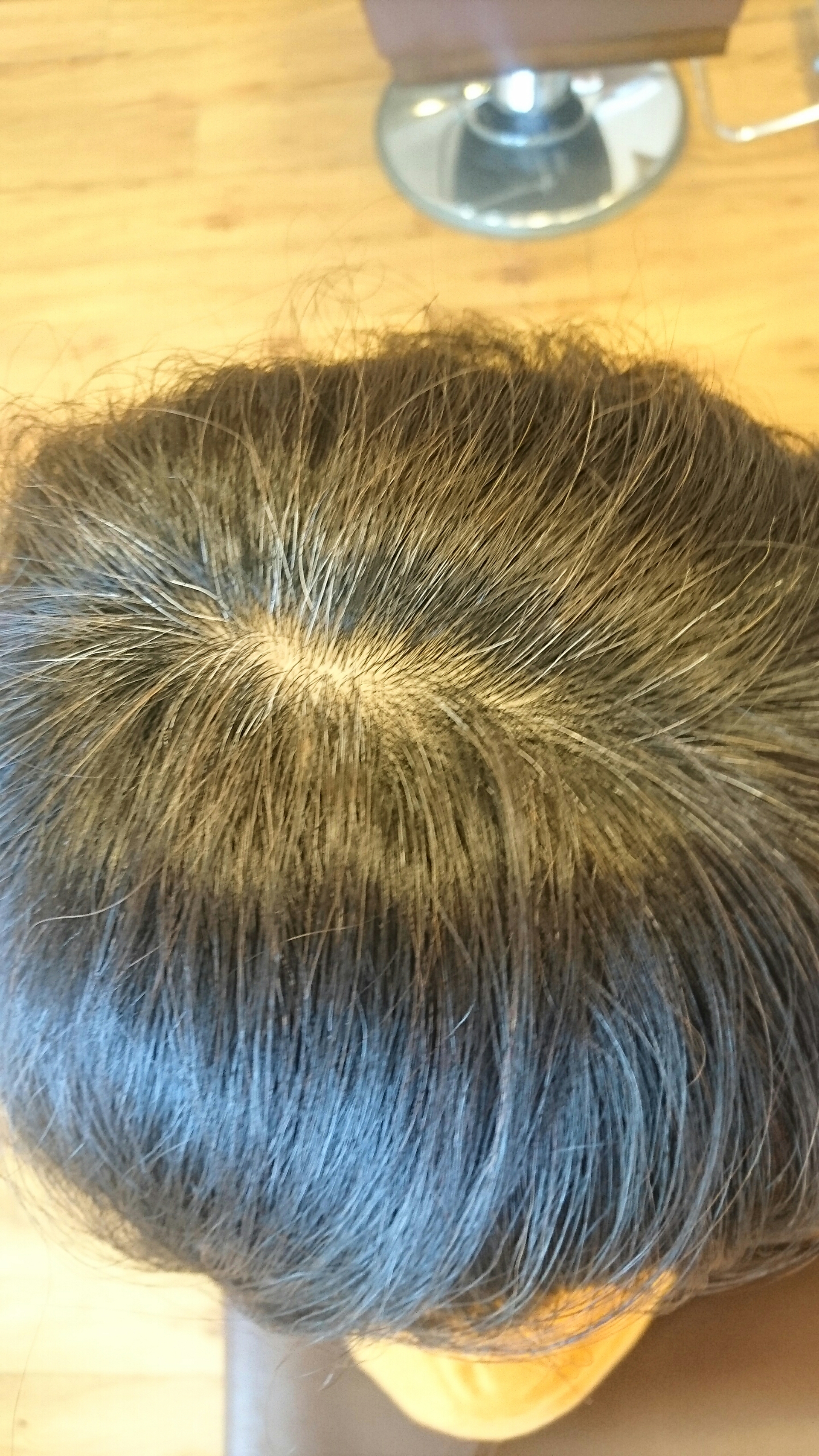 あなたはクセと白髪に長い間 悩まされていませんか 野々市市 徳用町 美容室 Irie アイリー 髪と頭皮の健康を守る 白髪世代の女性のための 白髪染め専門の美容室