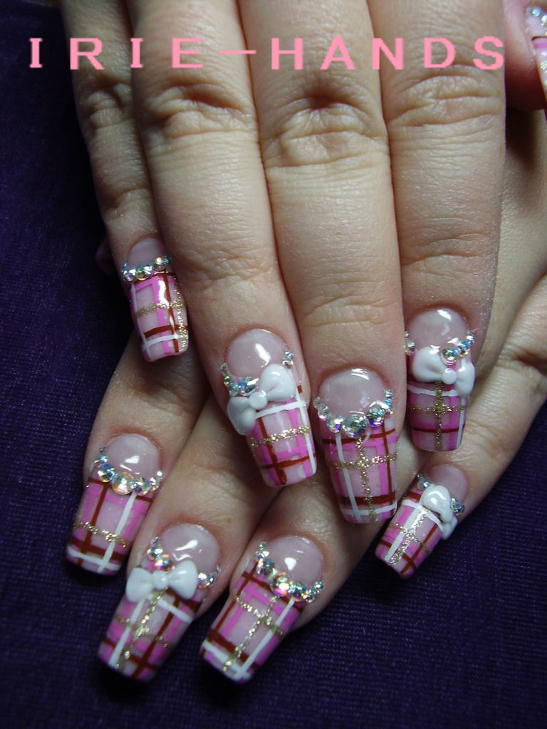 ピンクのチェックフレンチにリボン３ｄスカルプ ネイリストｍｉｋｉのｉｒｉｅネイル日記