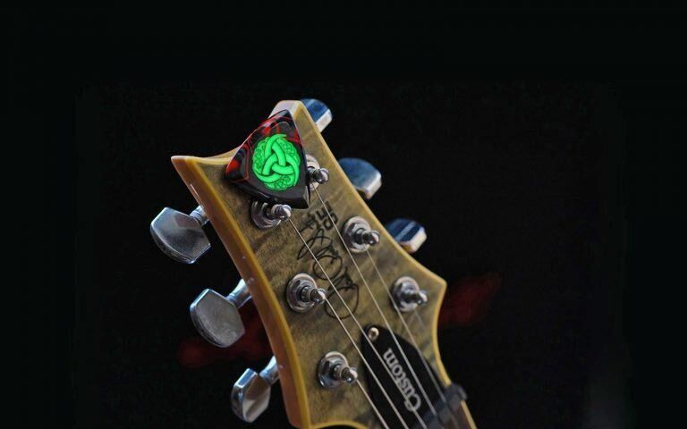 Guitar Noodle - Meet The Makers : Iron Age Guitar Picks & Plectrums