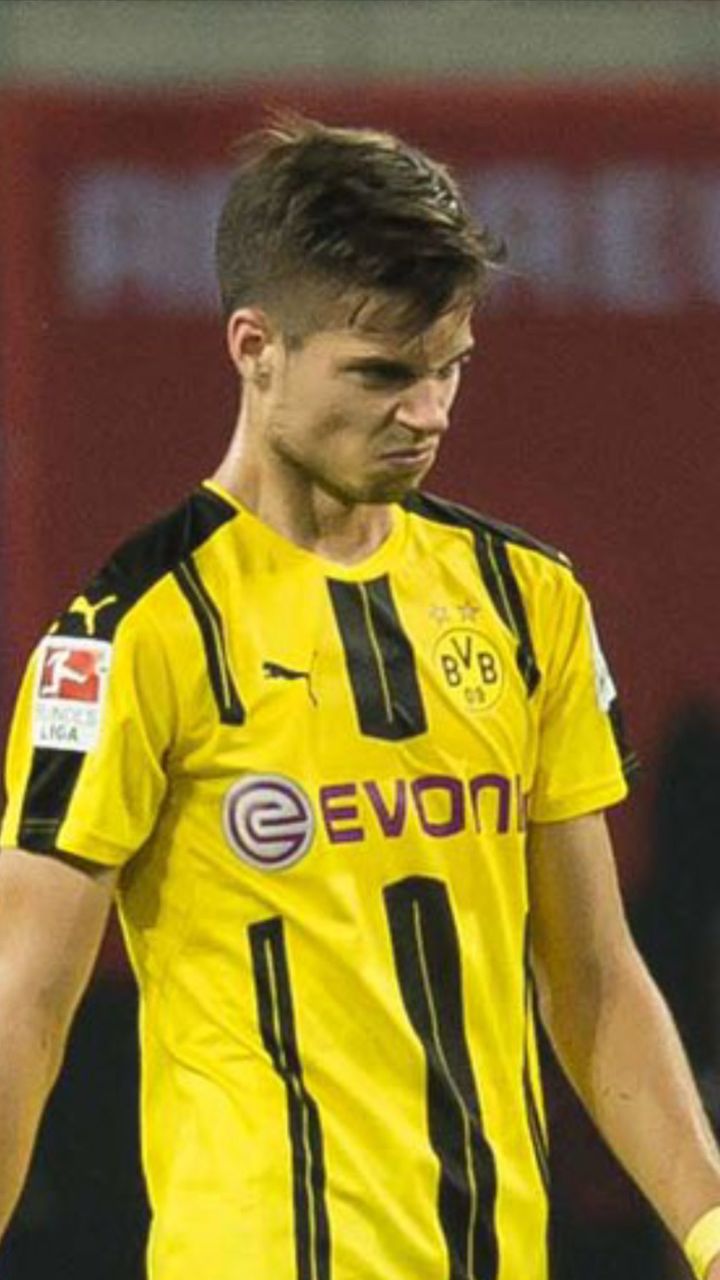 海外の反応 創造性が無い 香川不在のドルトムント 昇格組のライプツィヒにまさかの敗北を喫する 試合後のドルトムントサポーターの反応 イロヤクな世界