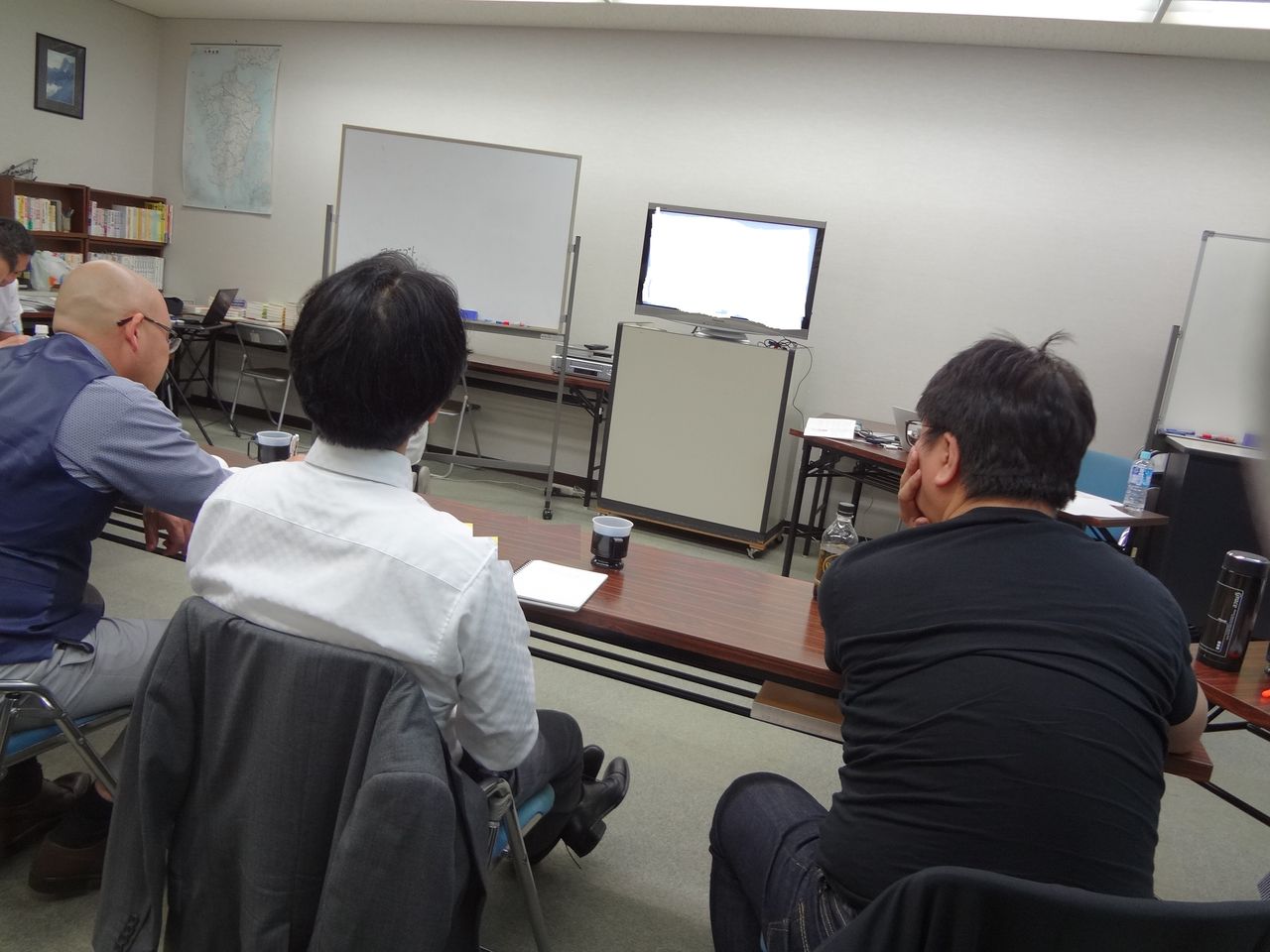 腕組み 社長や ガッツポーズ 職人 伊佐 ランチェスター経営 一言 多い ブログ 腕組み 社長や ガッツポーズ 職人 伊佐 ランチェスター経営 一言 多い ブログ