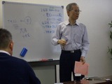 メガネした竹田社長