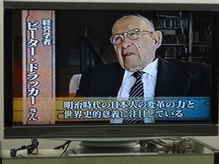 7c229351
