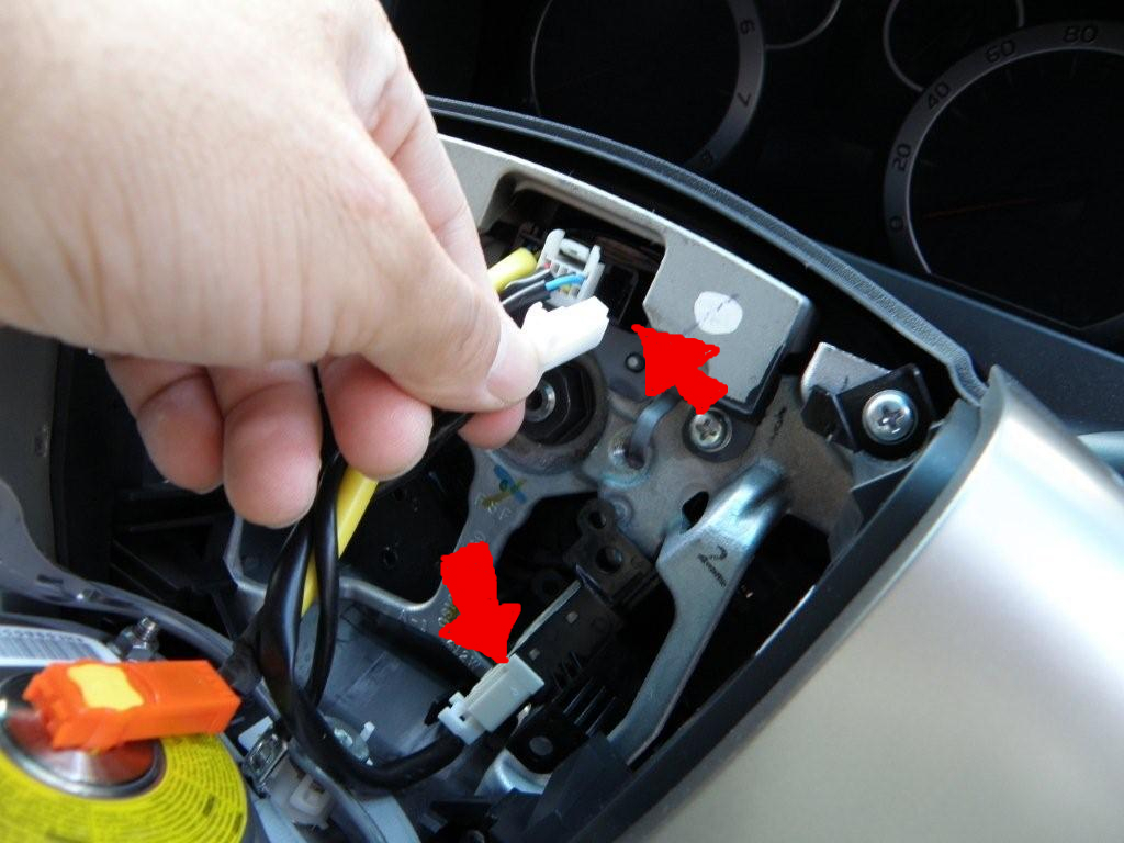 ヴェルファイア定番カスタマイズ クルーズコントロールの取り付け 子供と遊ぼう