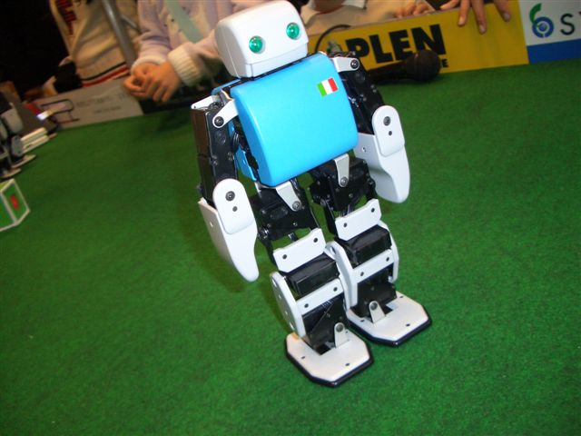 国際次世代ロボットフェアirt Japan 子供と遊ぼう