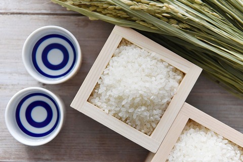 【今日は日本酒で乾杯♪】10月1日は日本酒の日！