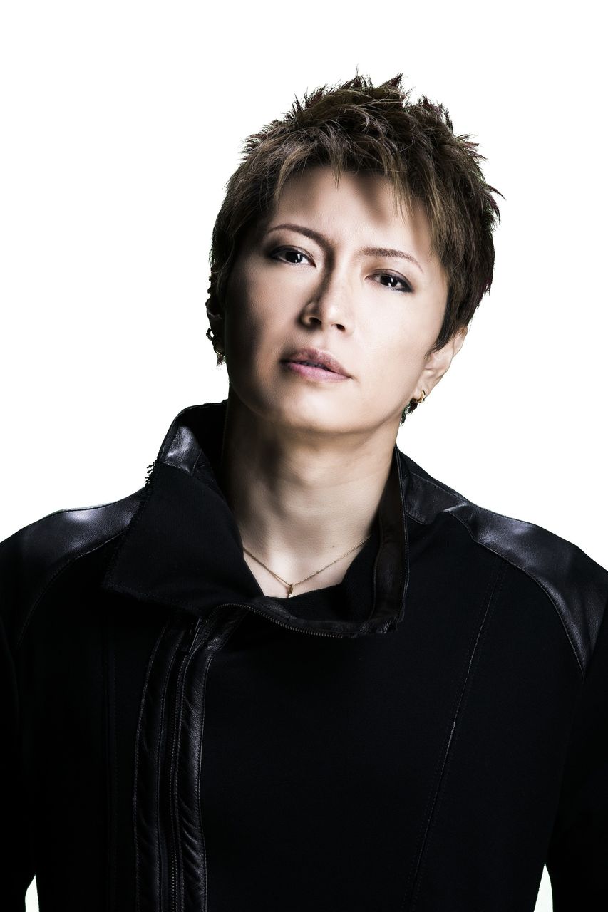 【画像】GACKT、筋肉ムキムキだった