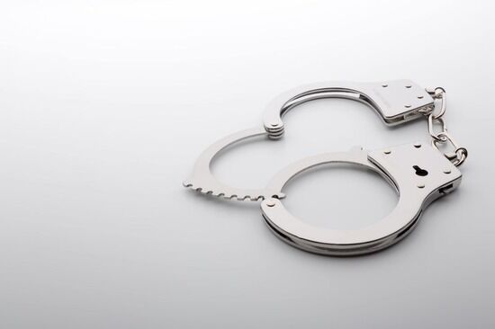 【宮崎】女性宅に3か月間小型カメラを設置、性的姿態を撮影していた県職員を4回目の逮捕