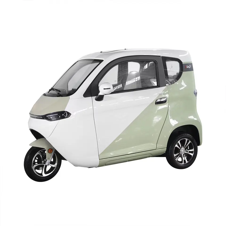 【画像】こういう密閉型バイクでウーバーやりたいんだが