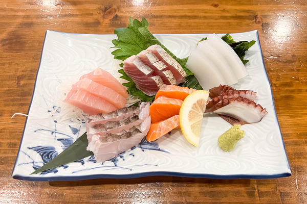 uminchumeshi-2404177
