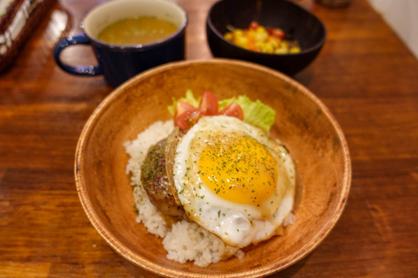 mamideli-2403142