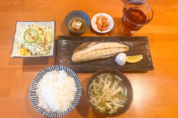 ajiwaishokudou-2403057