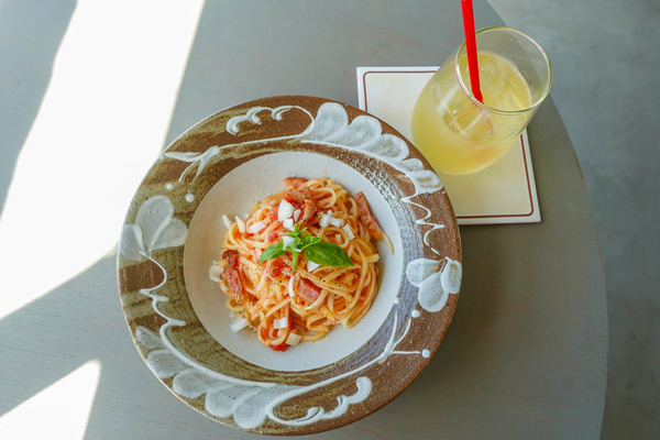 バスカフェ-24022212