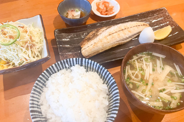 ajiwaishokudou-2403055