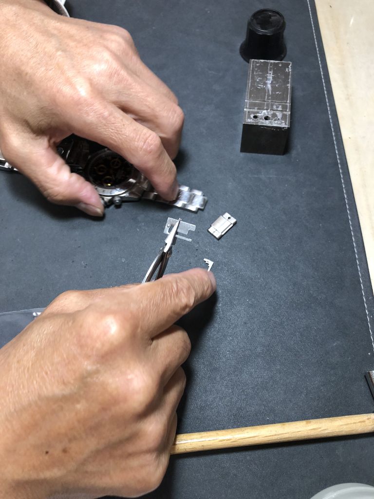 腕時計バンド交換 調整致します 石原 イシハラ 小野店 船引店 安心技術で地域を応援致します 腕時計バンド交換 調整致します 石原 イシハラ 小野店 船引店 安心技術で地域を応援致します