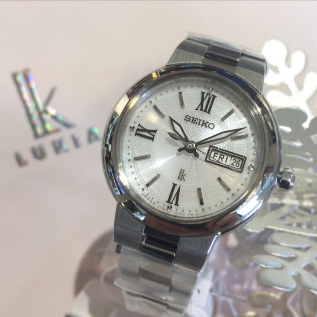 SEIKO セイコー LUKIA ルキア SSVN029 ソーラー シルバー Amazon.co.jp: [セイコーウォッチ] 腕時計 ルキア ソーラー
