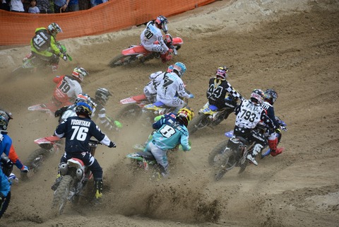 [画像:8ea8820f-s.jpg]