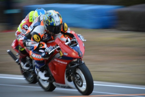 [画像:b3918274-s.jpg]