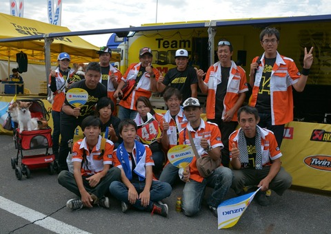 [画像:e0f195ce-s.jpg]