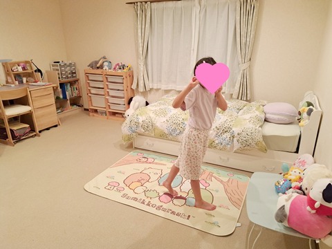 LINE_ALBUM_子供部屋(洋間3)_240515_1