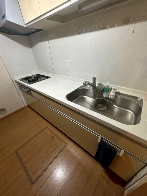 LINE_ALBUM_ガラガラ閉店_260525_1