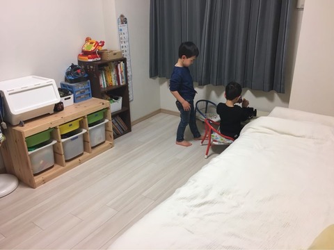 12C57D27-57CD-4BE2-88E9-FBD0571812A4