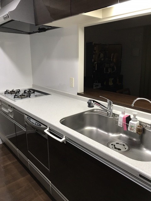 キッキン   食器棚_170609_0017