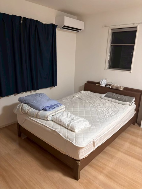 LINE_ALBUM_二階　10.75畳（夫婦の寝室）_251028_3