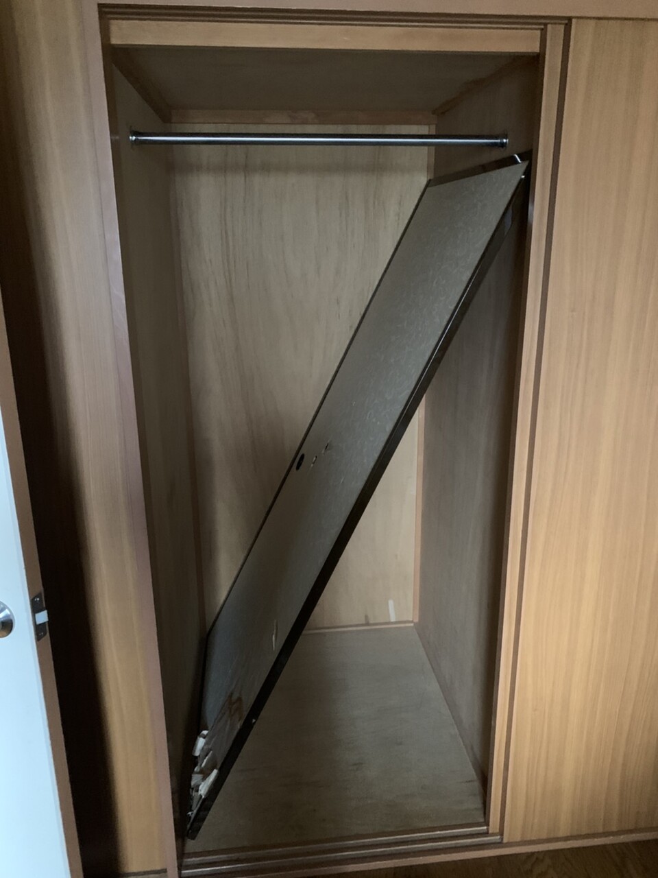 ご質問 賃貸住宅で使わないふすまの保管場所に困っています スッキリ素敵にまとめる収納法があります 片づけの向こう側 奇跡の3日片づけ 夢をかなえる7割収納 Powered By ライブドアブログ ご質問 賃貸住宅で使わないふすまの保管場所に困っています スッキリ素敵にまとめる収納法があります 片づけの向こう側 奇跡の3日片づけ 夢をかなえる7割収納 Powered By ライブドアブログ