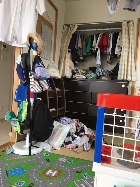 5DF44DB7-F85F-442B-83BC-7F348E77F83B