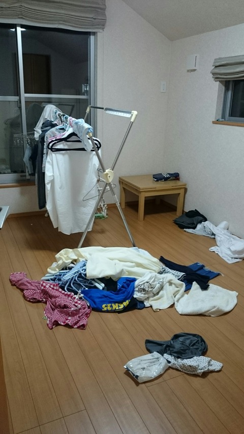 2階 洋室(6畳・バルコニー側)_180303_0005