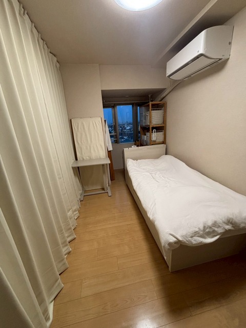 LINE_ALBUM_夫婦寝室(東)_260302_1