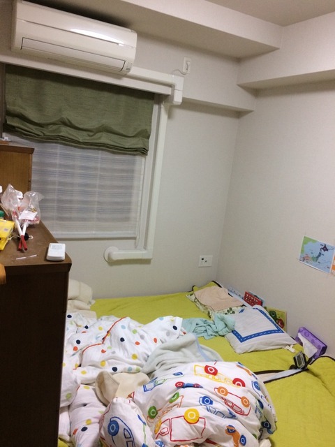 間取図洋室（1）寝室→万年床タンス大人の_170609_0004