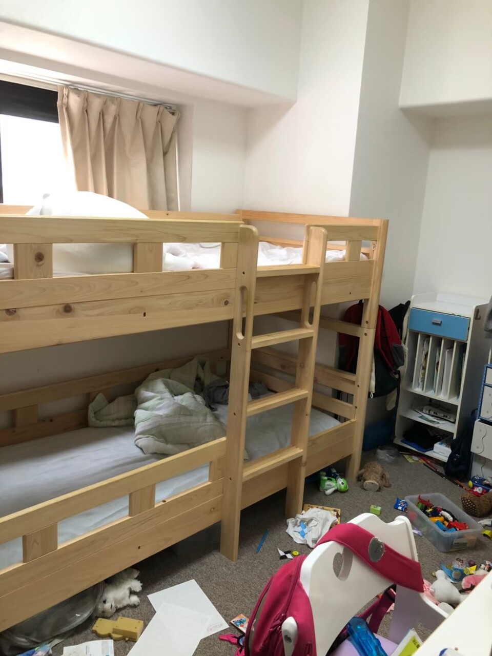 ３ldk４人家族 部屋割りから大改造し 子供部屋２室を確保 片づけの向こう側 奇跡の3日片づけ 夢をかなえる7割収納 Powered By ライブドアブログ